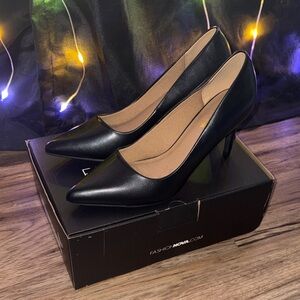 Fashion Nova Black Pointed Toe Pumps with Stiletto Heel